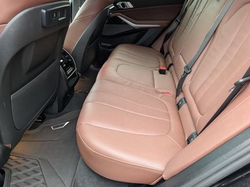 Used 2021 BMW X5 sDrive40i w/ Premium Package RWD image 32