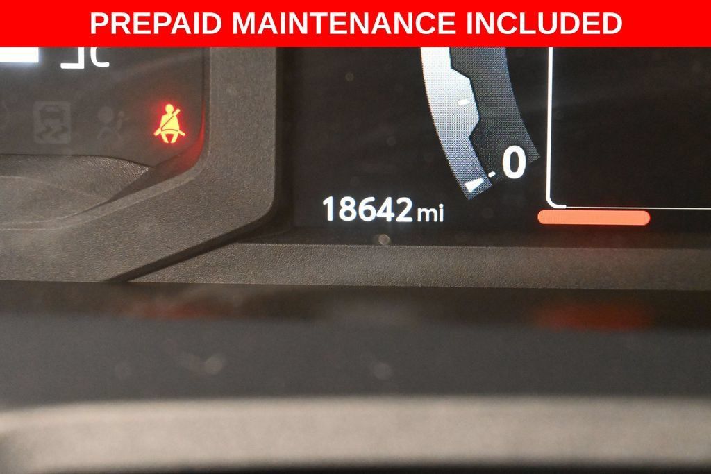 Certified 2025 Toyota 4Runner SR5 AWD/4WD image 18