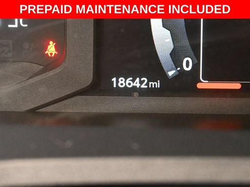 Certified 2025 Toyota 4Runner SR5 AWD/4WD image 18