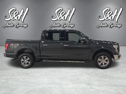 Used 2017 Ford F150 XLT w/ Equipment Group 301A Mid AWD/4WD image 18