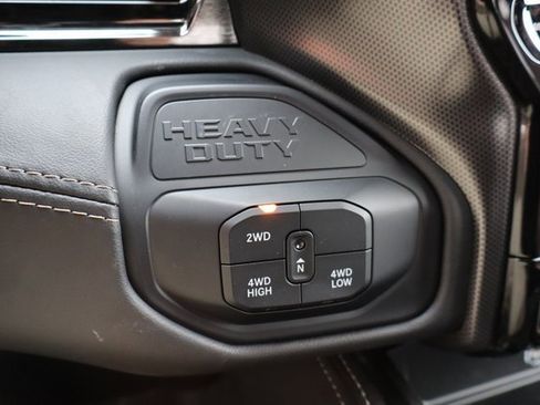 Used 2025 RAM 3500 Limited w/ Max Tow Package image 23