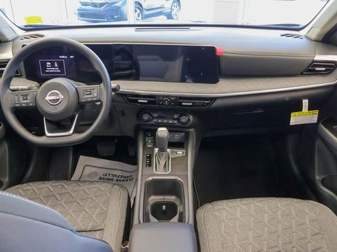 New 2026 Nissan Kicks SV image 5