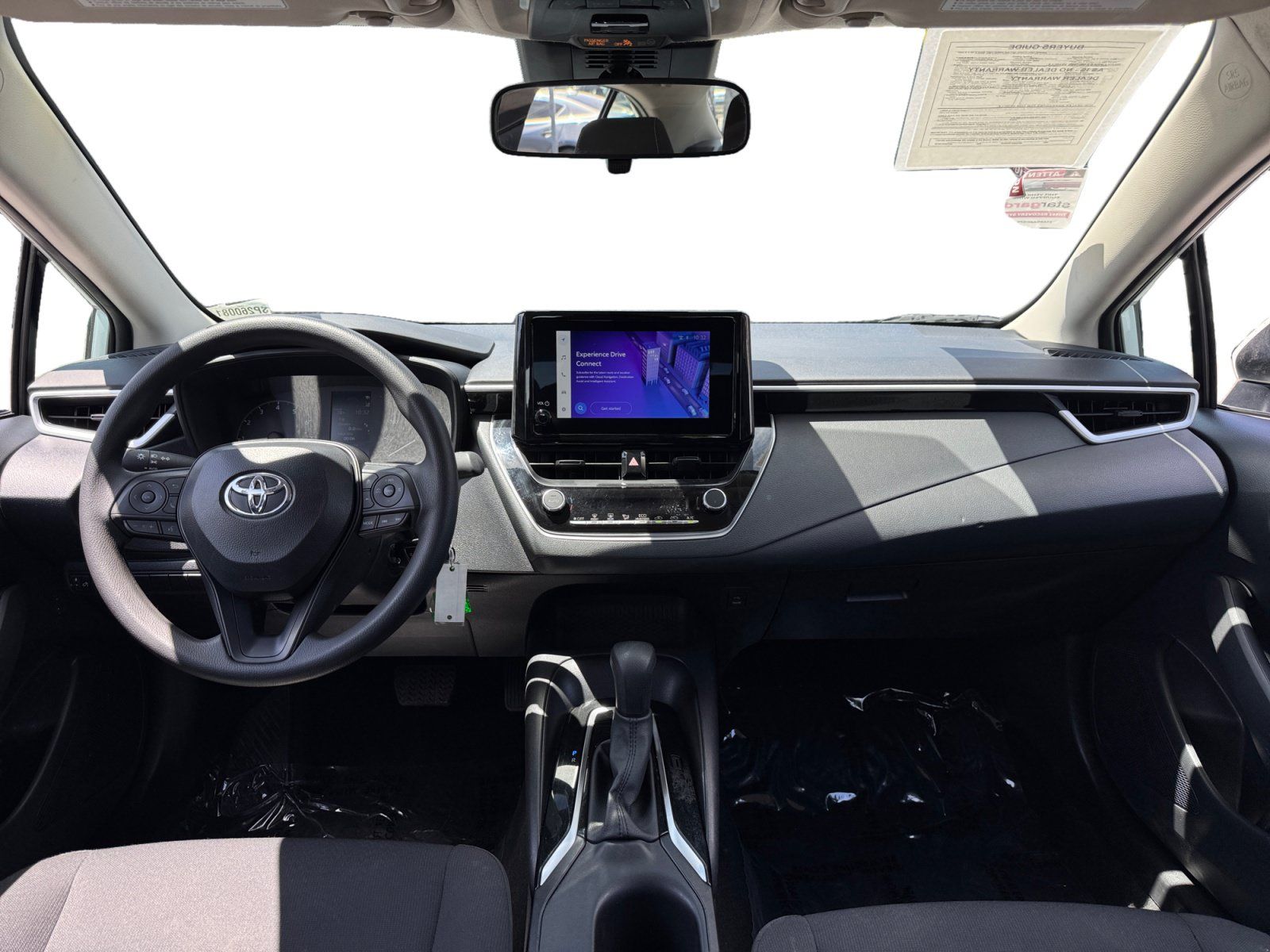 Used 2025 Toyota Corolla LE FWD image 10
