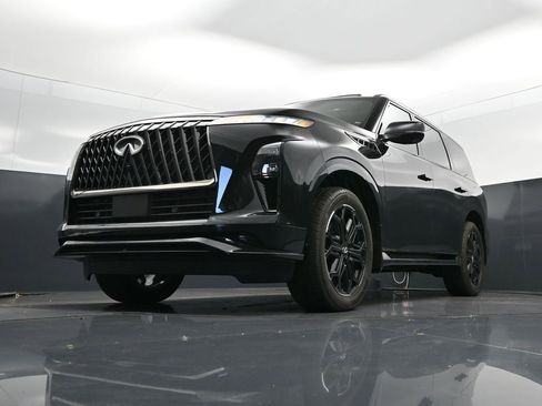 New 2026 INFINITI QX80 SPORT w/ Sport Exterior Package image 41