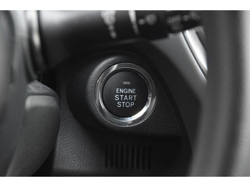 Certified 2025 Subaru Crosstrek 2.0i Premium image 32