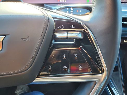Certified 2025 Cadillac Escalade IQ Sport 2 AWD/4WD image 20