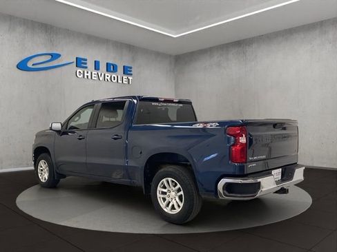 Used 2022 Chevrolet Silverado 1500 LT AWD/4WD image 8
