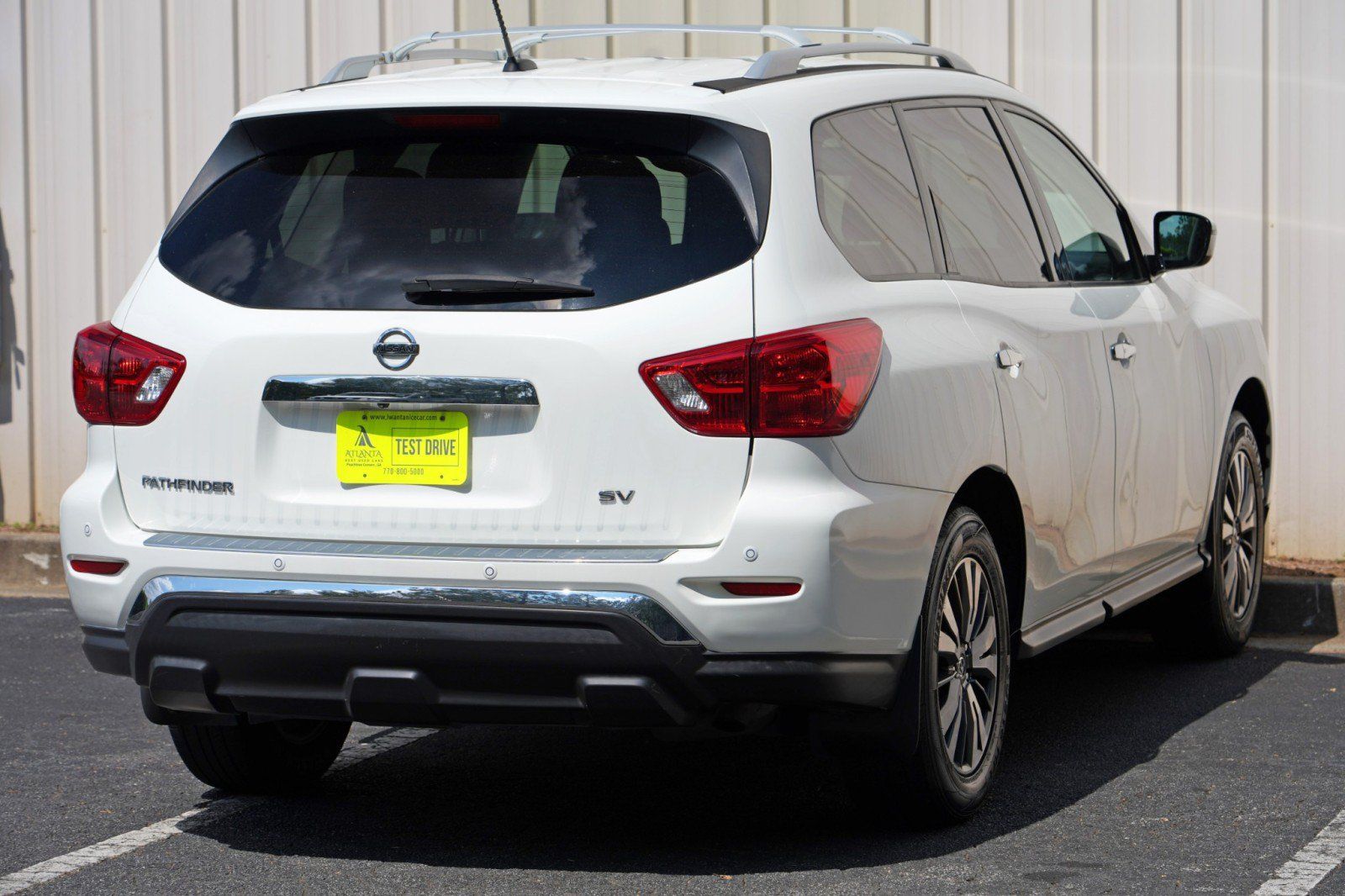 Used 2017 Nissan Pathfinder SV FWD image 48