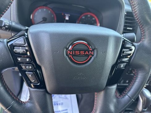 Used 2023 Nissan Frontier PRO-4X w/ Pro Convenience Package AWD/4WD image 18