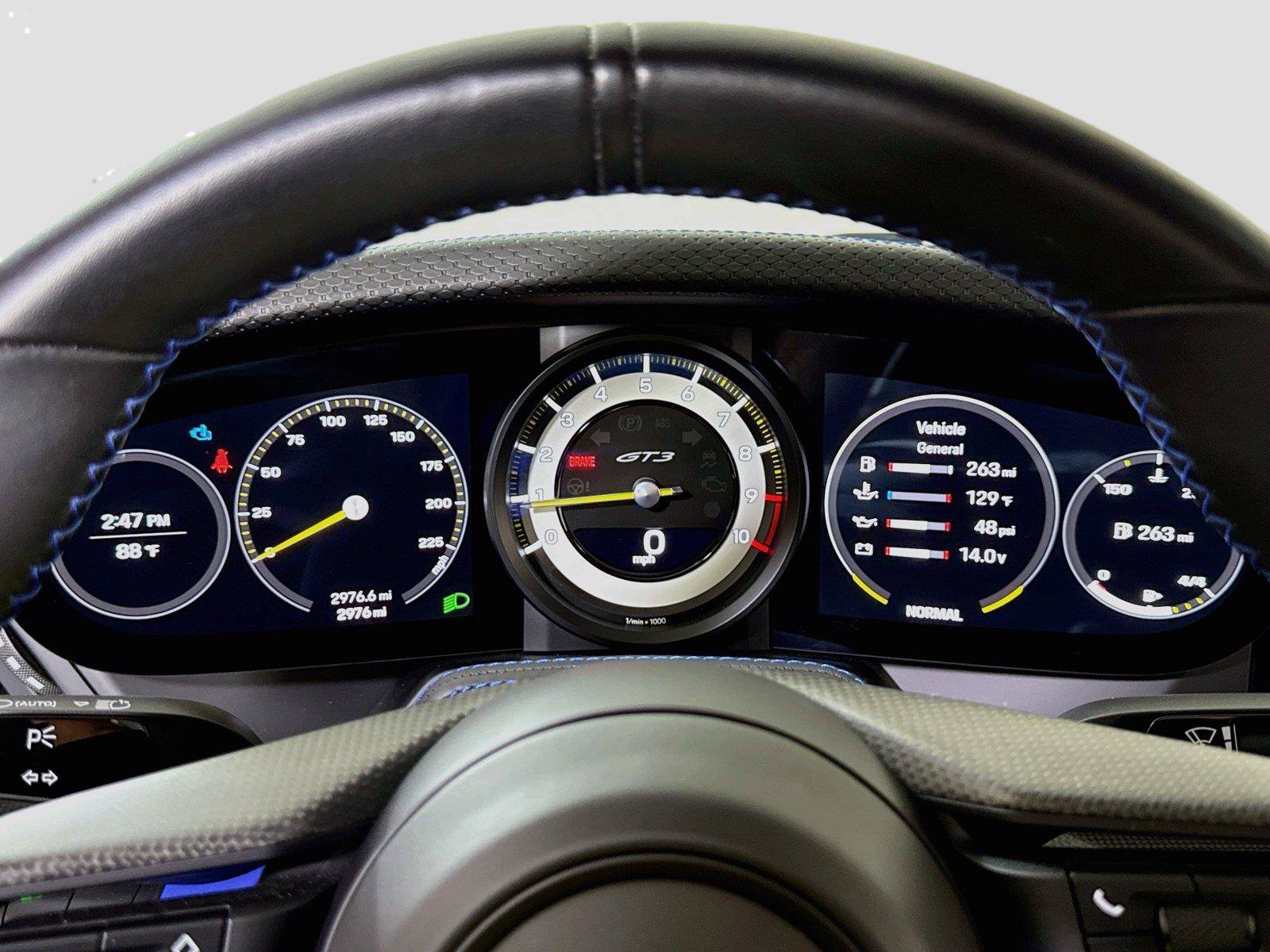 Used 2023 Porsche 911 GT3 RWD image 16