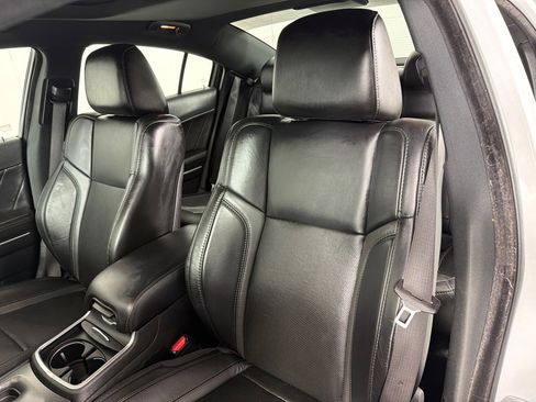Used 2018 Dodge Charger GT image 14