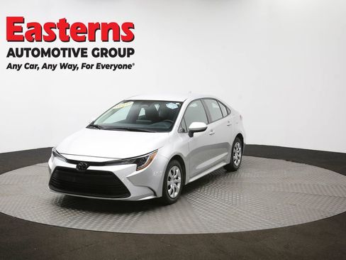 Used 2024 Toyota Corolla LE image 53