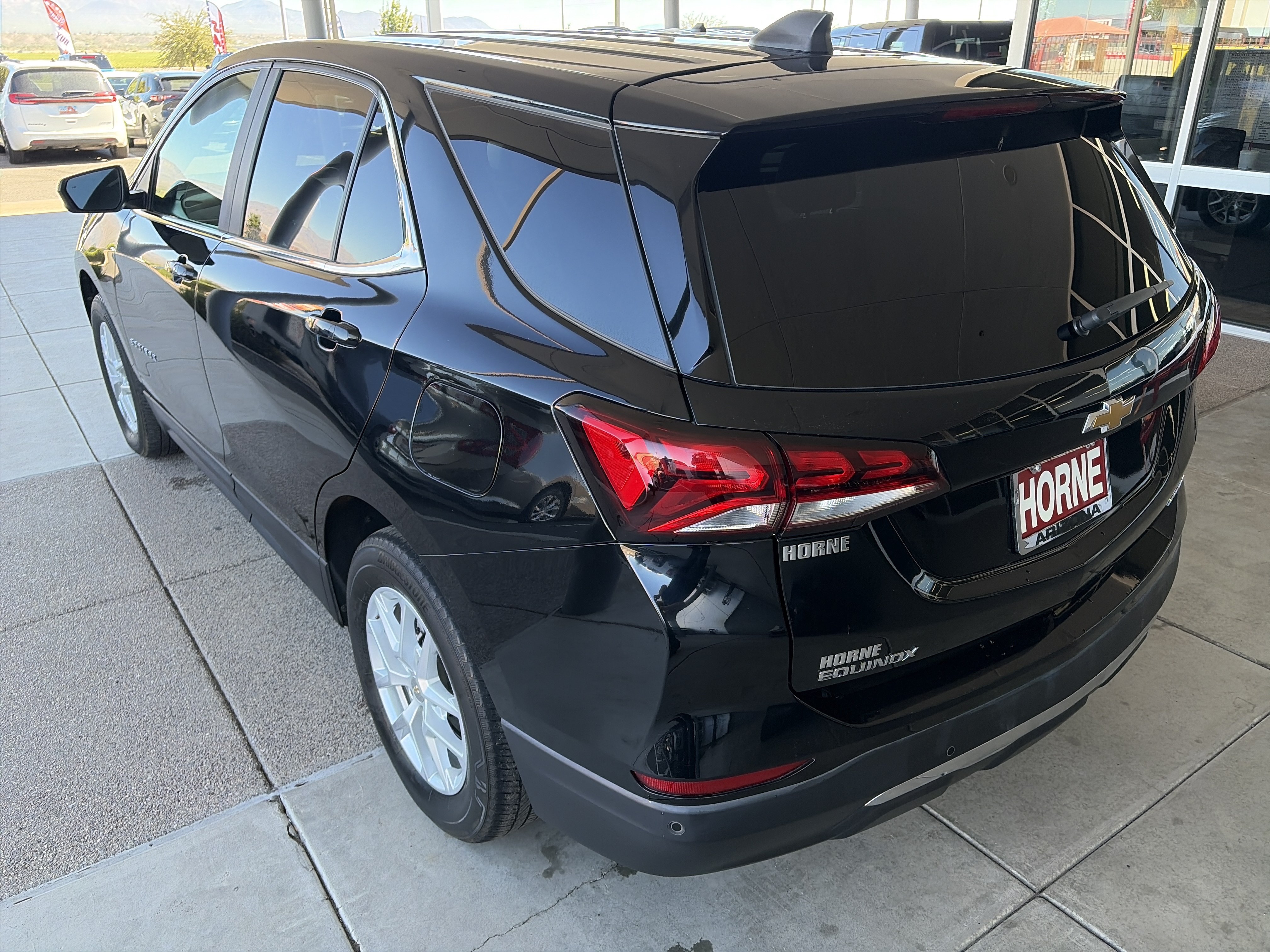 Used 2024 Chevrolet Equinox LT AWD/4WD image 6