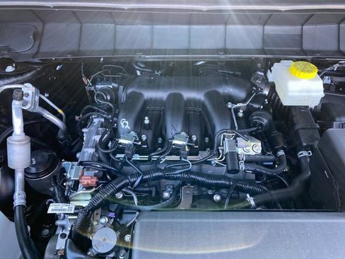 New 2026 Nissan Pathfinder Platinum AWD/4WD image 31
