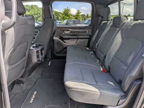 Used 2021 RAM 1500 Big Horn AWD/4WD image 13