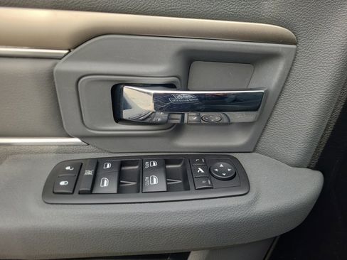 Used 2014 RAM 1500 Big Horn image 35