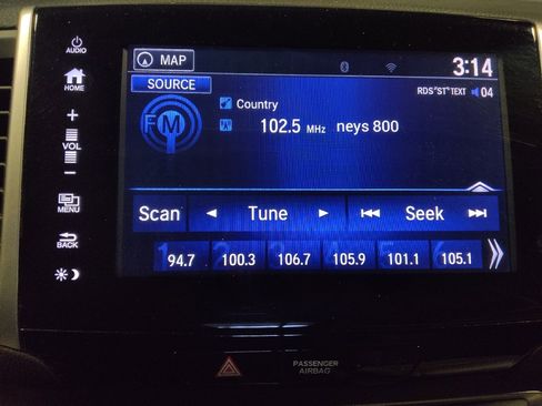 Used 2017 Honda Pilot EX-L image 25