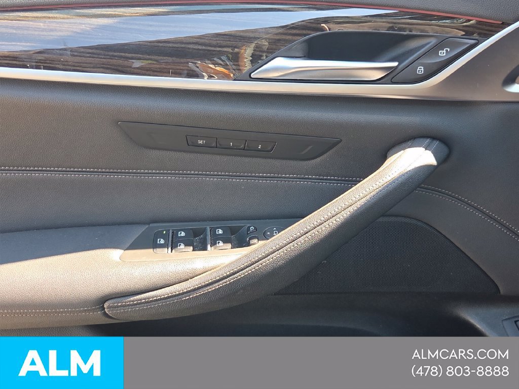 Used 2023 BMW 530e w/ M Sport Package RWD image 35