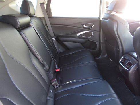 Used 2023 Acura RDX FWD image 11