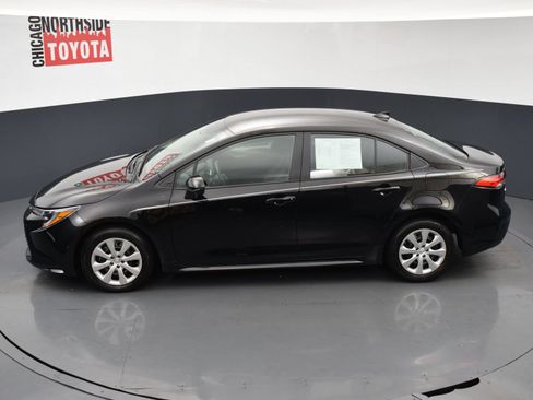 Used 2026 Toyota Corolla LE FWD image 17
