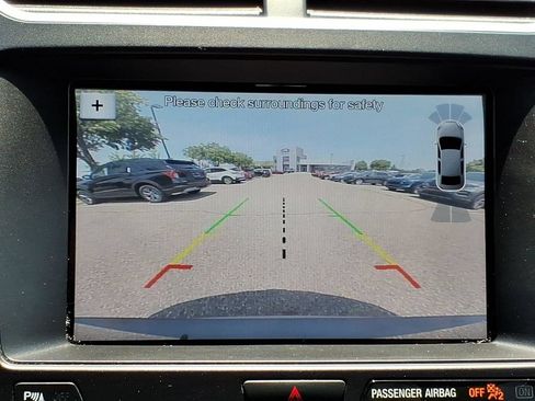 Used 2017 Ford Explorer XLT w/ Equipment Group 202A FWD image 20