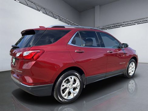 Used 2020 Chevrolet Equinox Premier image 7