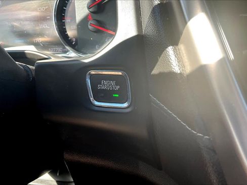 Used 2018 GMC Acadia Denali w/ Technology Package image 34