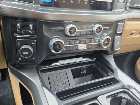 Used 2024 Ford F350 Lariat w/ Chrome Package AWD/4WD image 26