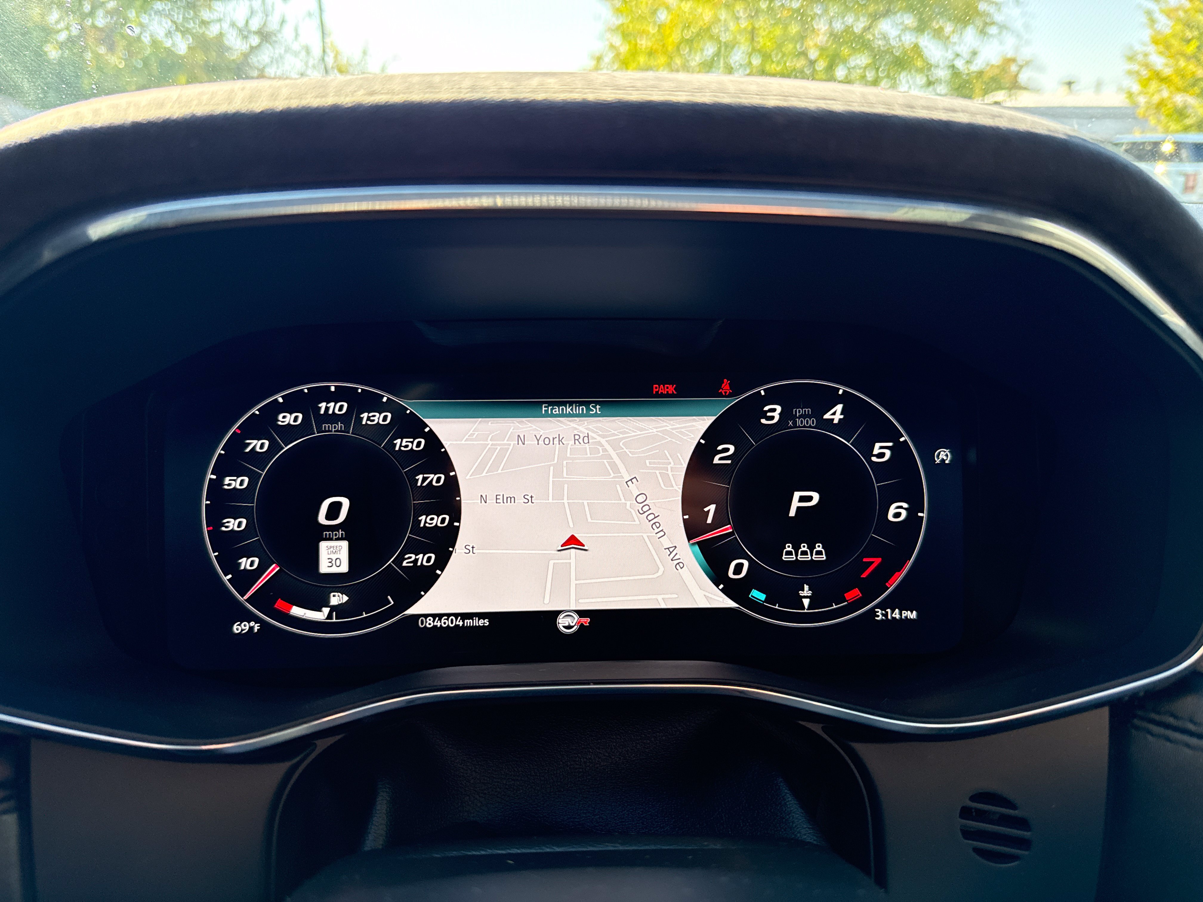 Used 2023 Jaguar F-PACE SVR AWD/4WD image 17
