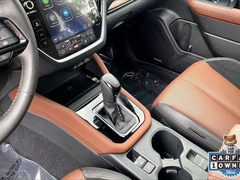 Certified 2025 Subaru Forester Touring w/ Popular Package - Touring AWD/4WD image 18