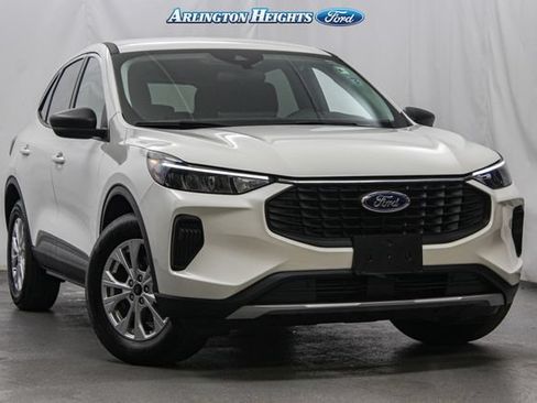 Used 2023 Ford Escape Active w/ Tech Pack #1 AWD/4WD image 1