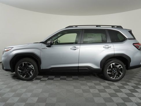 New 2025 Subaru Forester Premium image 4