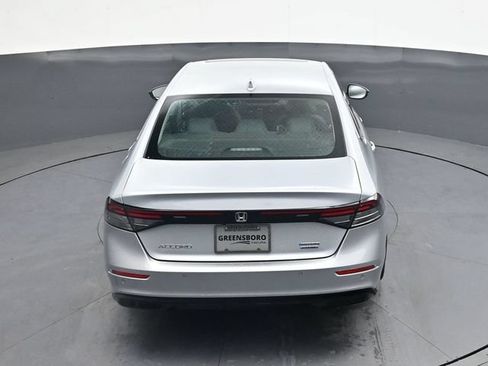 Used 2025 Honda Accord Touring image 23