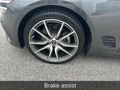 Used 2023 Genesis G70 2.0T RWD image 6