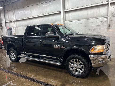 Used 2016 RAM 2500 Limited image 2