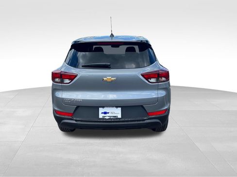 New 2026 Chevrolet TrailBlazer LS w/ LS Convenience Package AWD/4WD image 4
