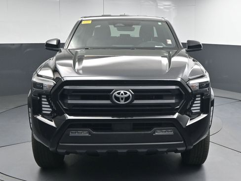 Used 2024 Toyota Tacoma SR5 image 2