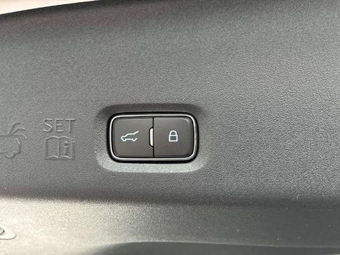 New 2026 Ford Expedition Active image 5