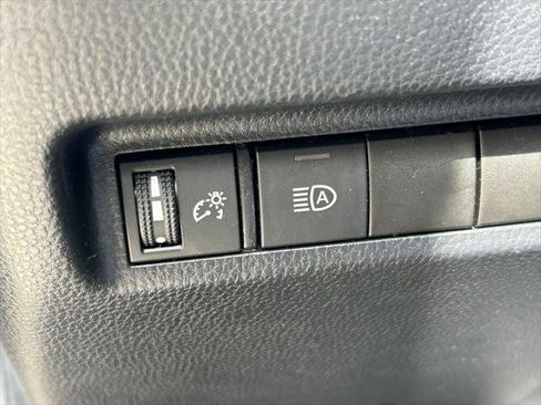 Certified 2021 Toyota RAV4 Limited AWD/4WD image 27