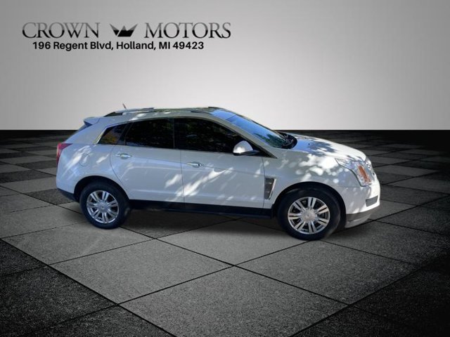 Used 2014 Cadillac SRX Luxury w/ Driver Awareness Package AWD/4WD image 2