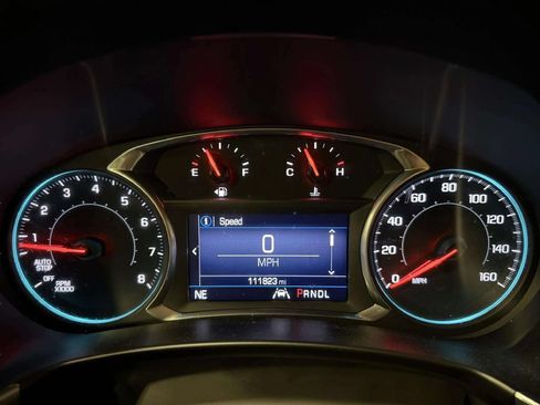 Used 2021 Chevrolet Equinox LT FWD image 39