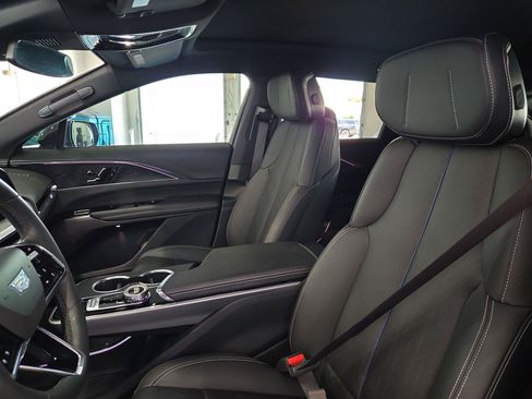 Certified 2024 Cadillac Lyriq Sport RWD image 27