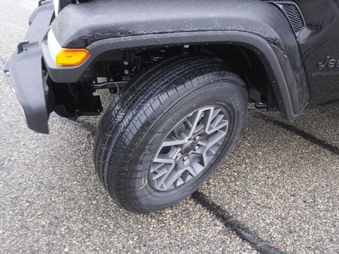 New 2025 Jeep Wrangler Sahara w/ Safety Group image 9