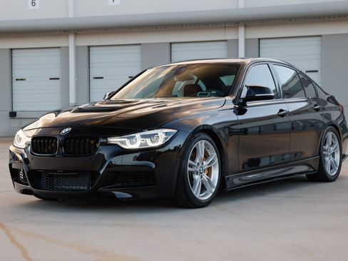 Used 2017 BMW 340i xDrive Sedan image 4