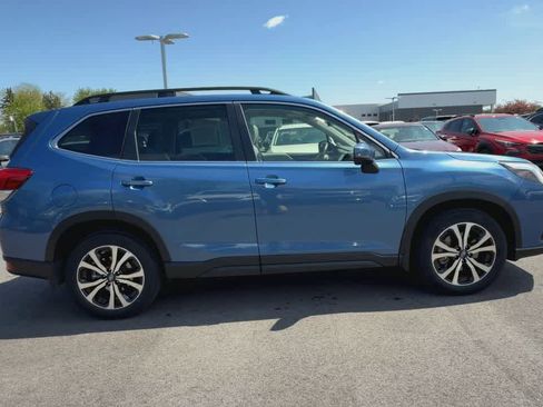 Certified 2023 Subaru Forester Limited AWD/4WD image 9