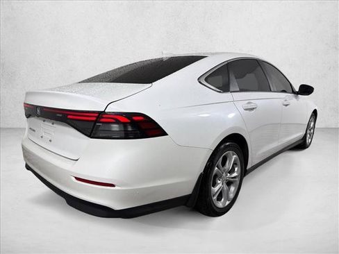 Used 2023 Honda Accord LX image 3