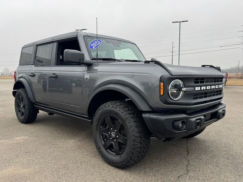 New 2025 Ford Bronco Big Bend w/ Black Diamond Package AWD/4WD image 6