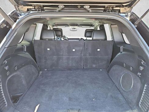 Used 2018 Jeep Grand Cherokee Altitude AWD/4WD image 6