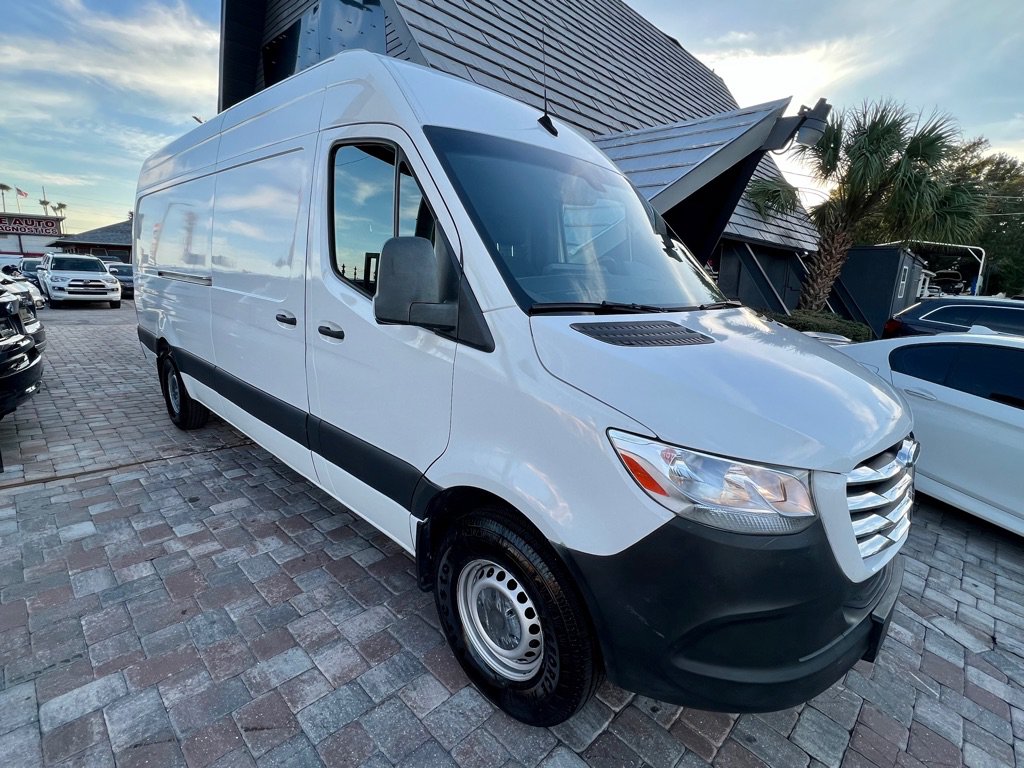 Used 2019 Freightliner Sprinter 2500 RWD image 26