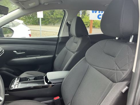 Used 2025 Hyundai Tucson SEL AWD/4WD image 22